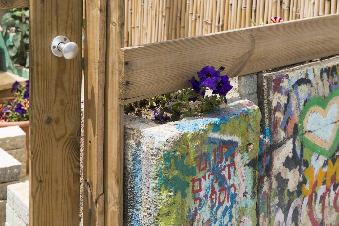 תל אביב Sapir Hostel (Adults Only) מראה חיצוני תמונה