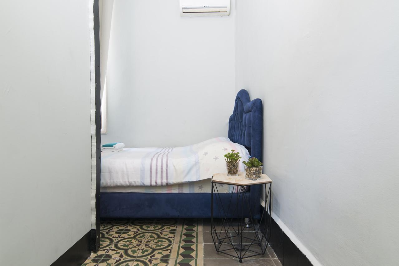 תל אביב Sapir Hostel (Adults Only) מראה חיצוני תמונה